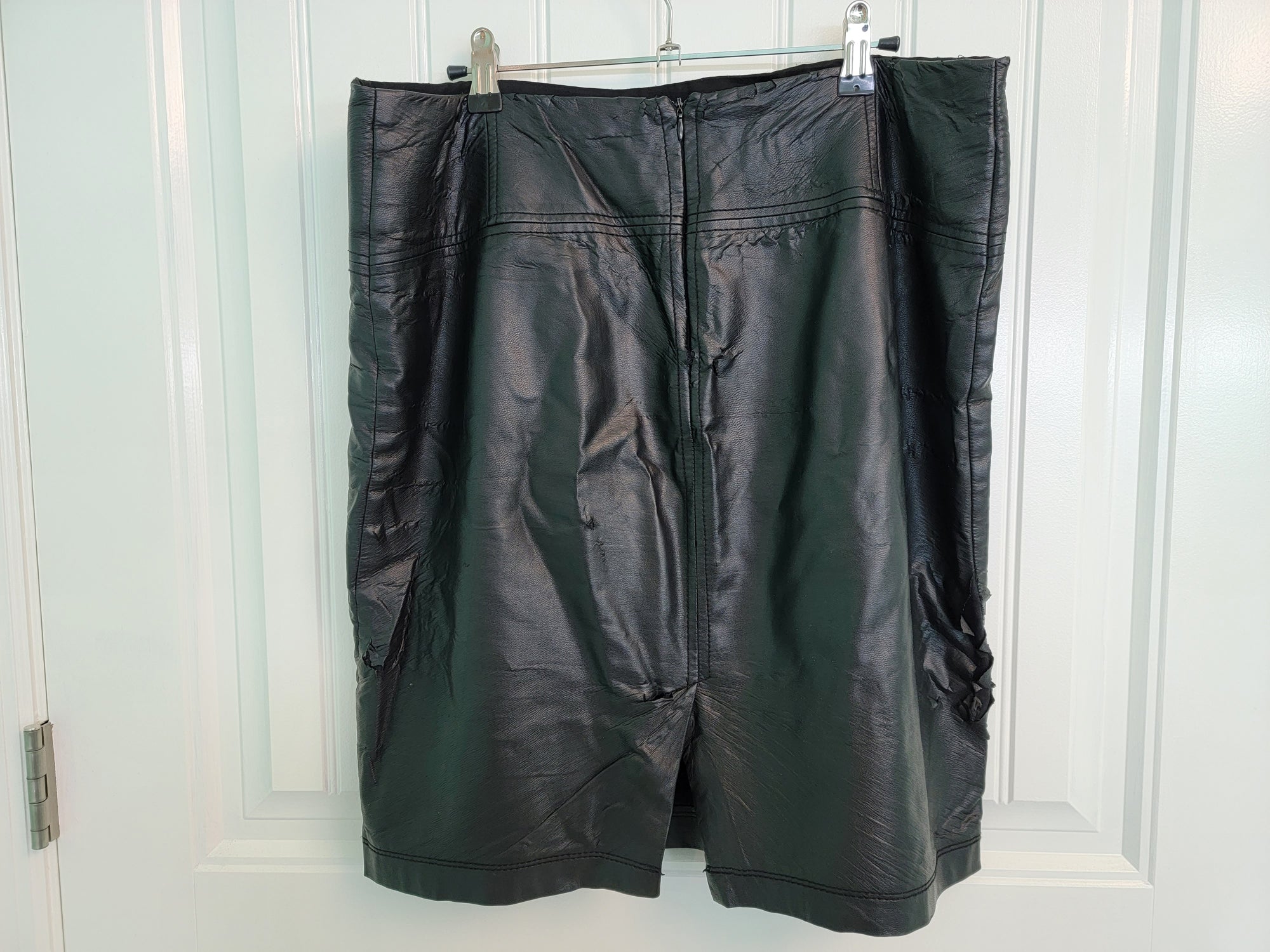 My Favorite Black NY & Co Leather Skirt (10)