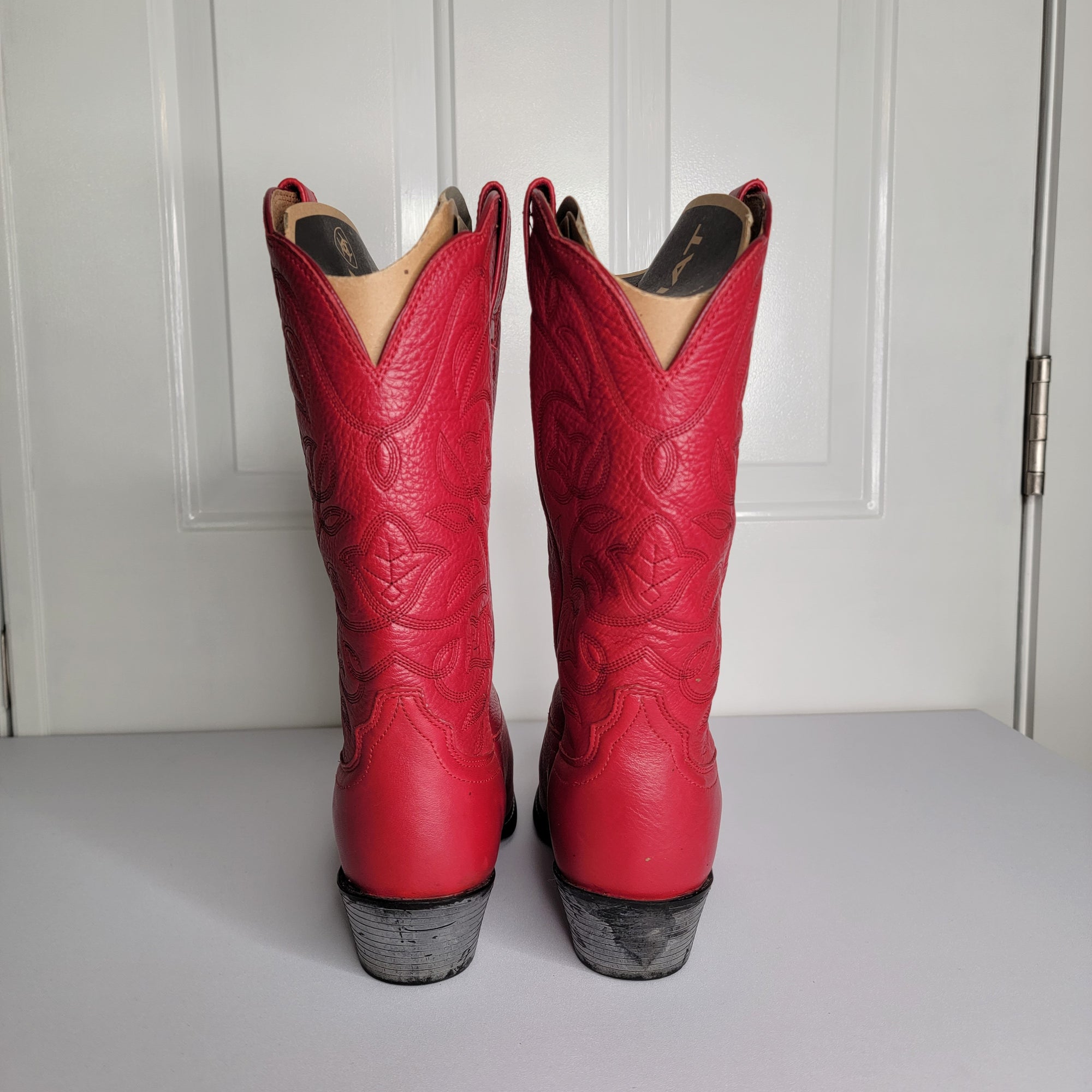 Size 8 Red Ariat Cowgirl Boots