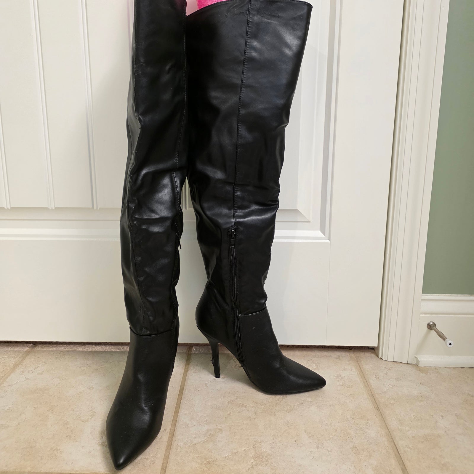 Size 7.5 Black Qupid OTK Boots