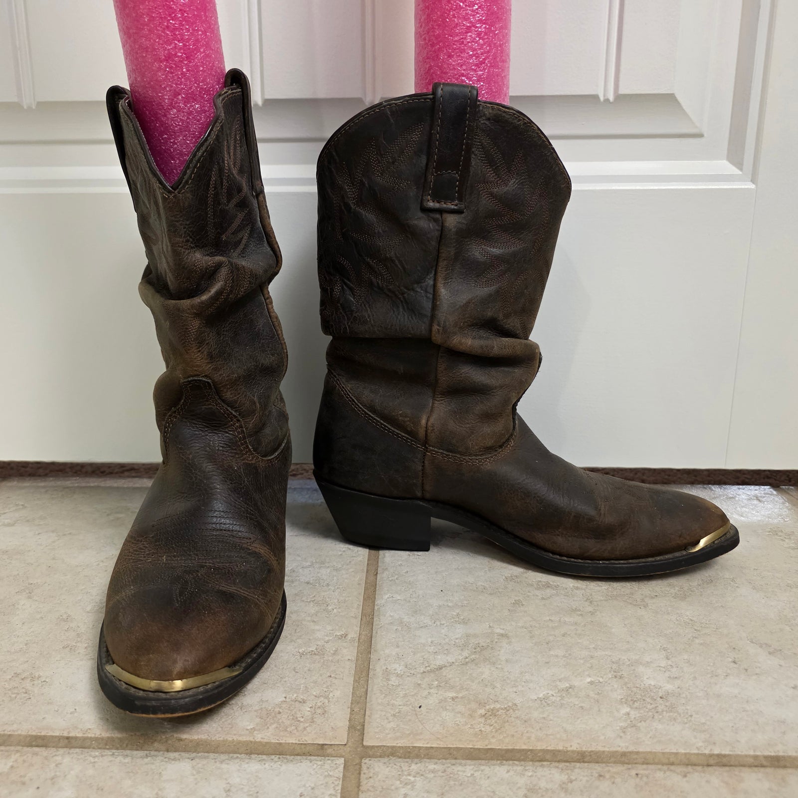 Size 8 Dark Brown Dingo Cowgirl Boots