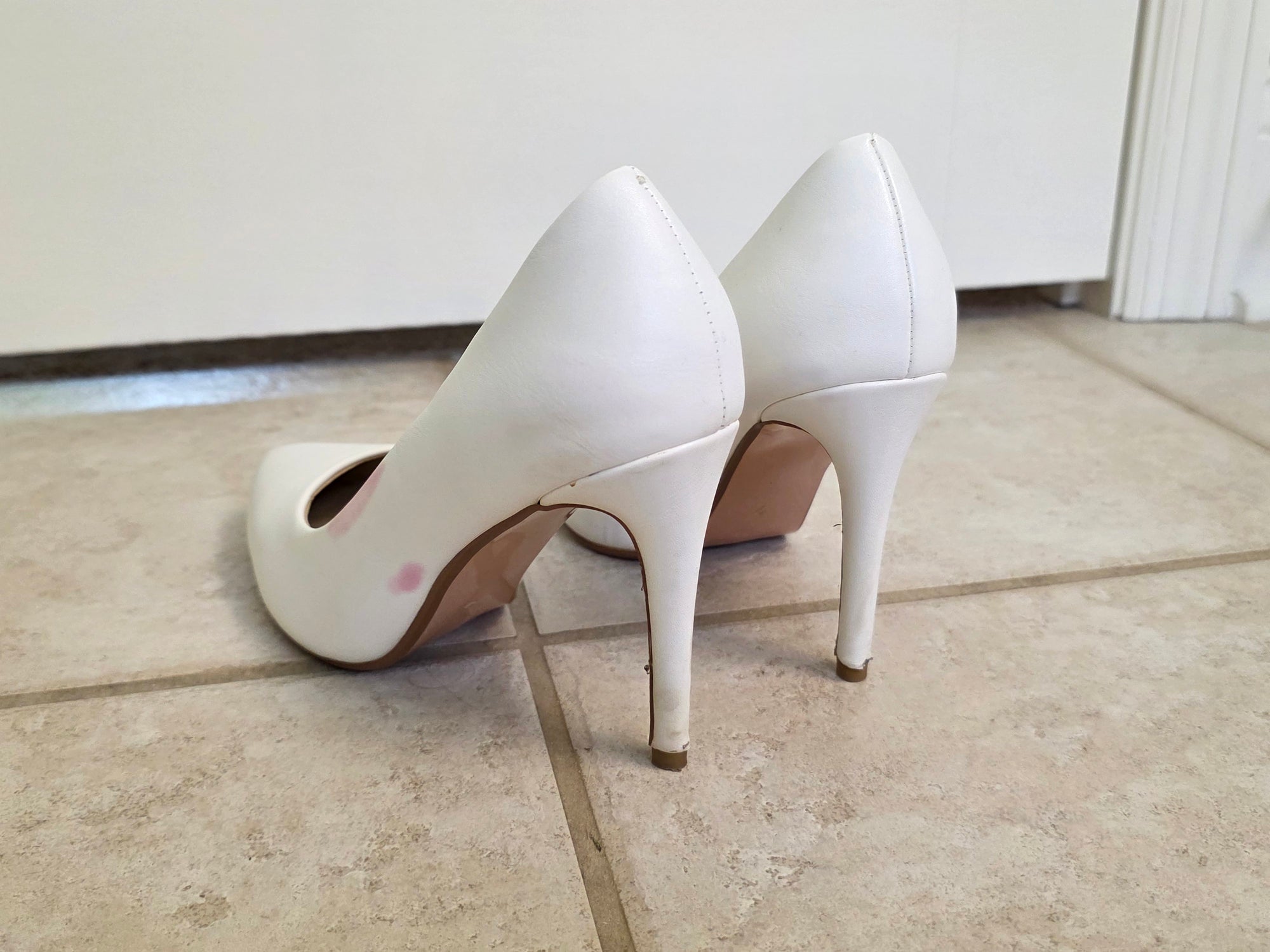 Size 7 White IDIFU Stiletto Pumps
