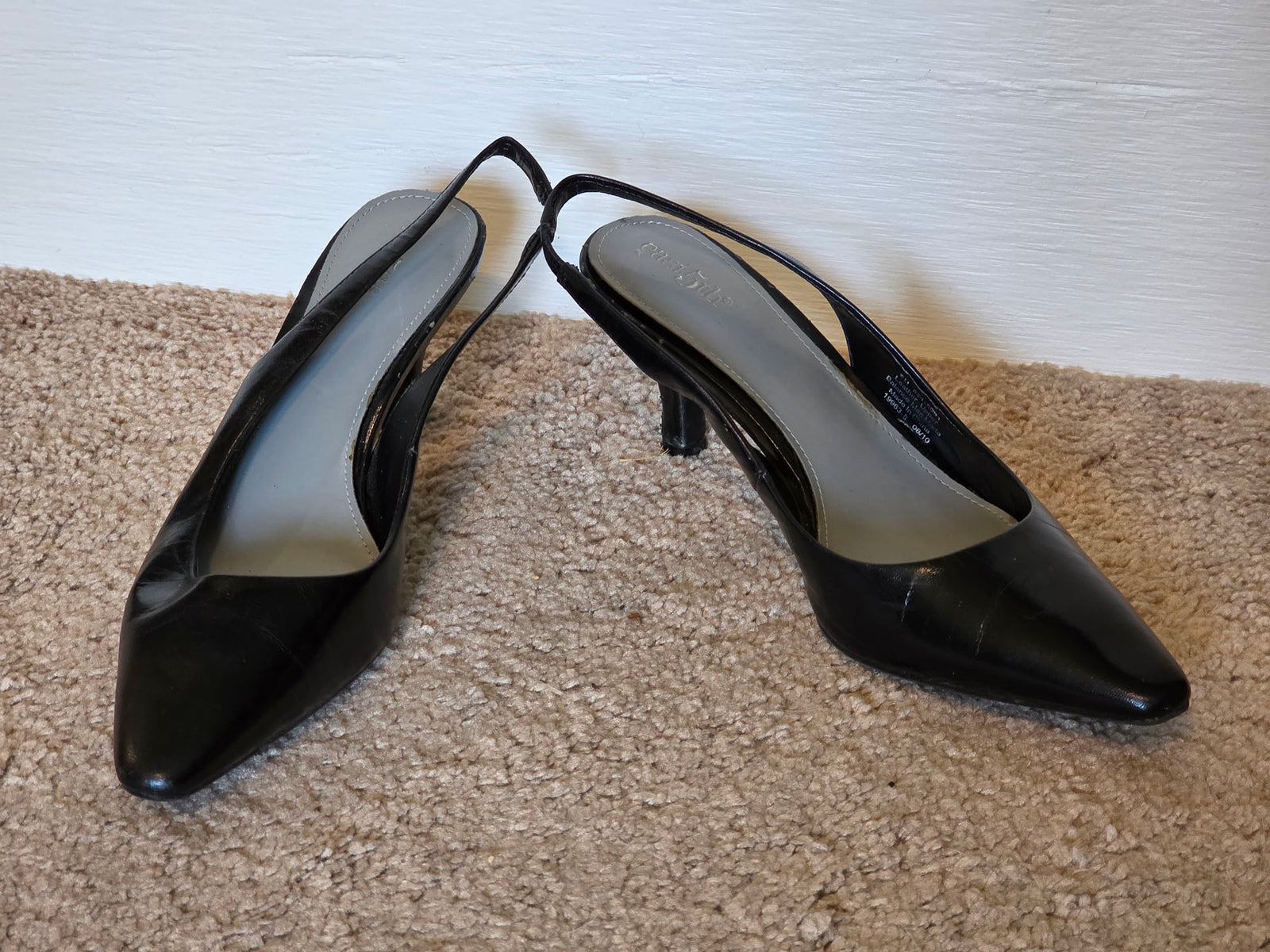 Size 6 Black East 5th Slingback Pumps