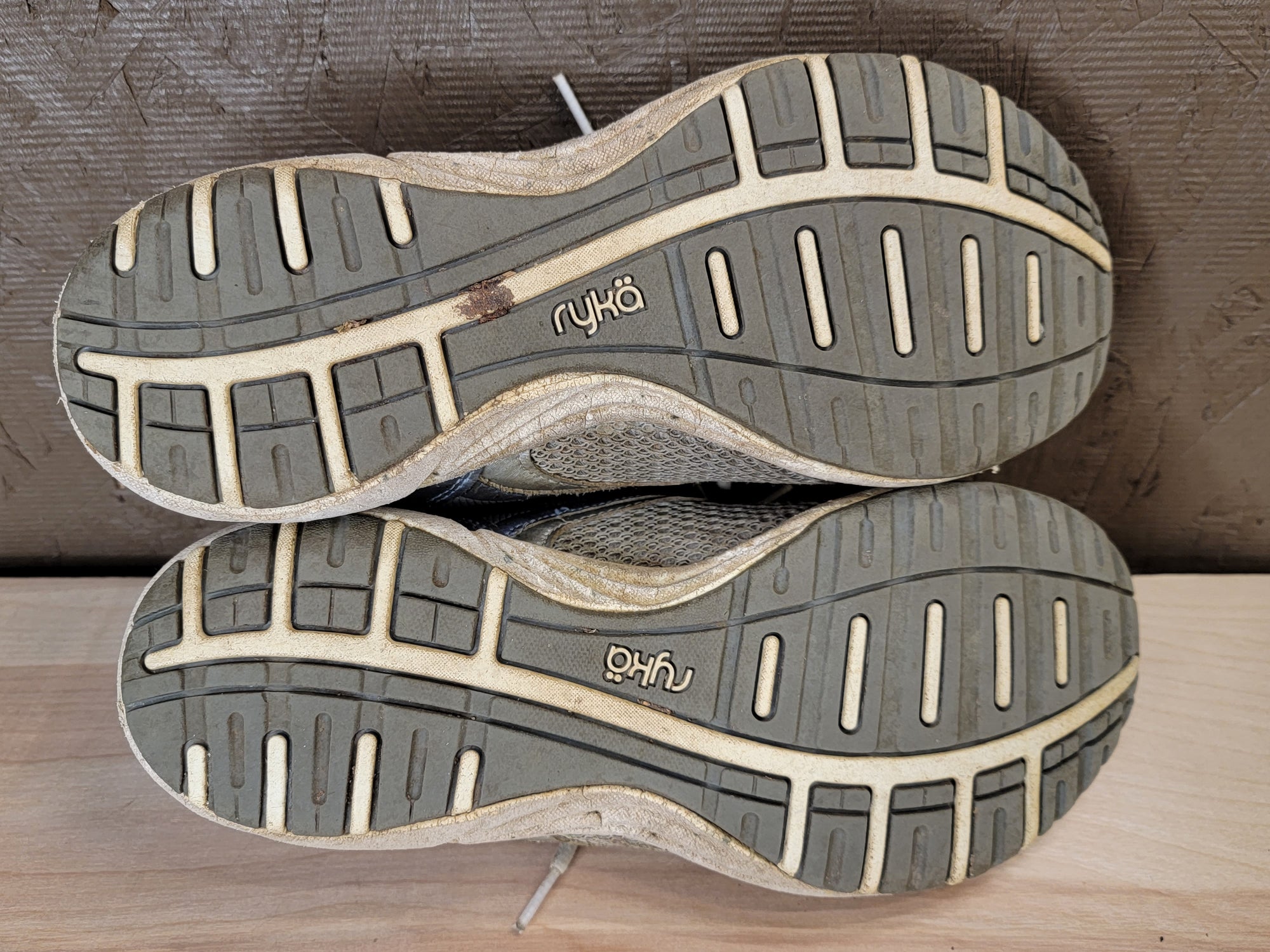 Light Blue & Gray Ryka Sneakers (8) - Fanta Productions