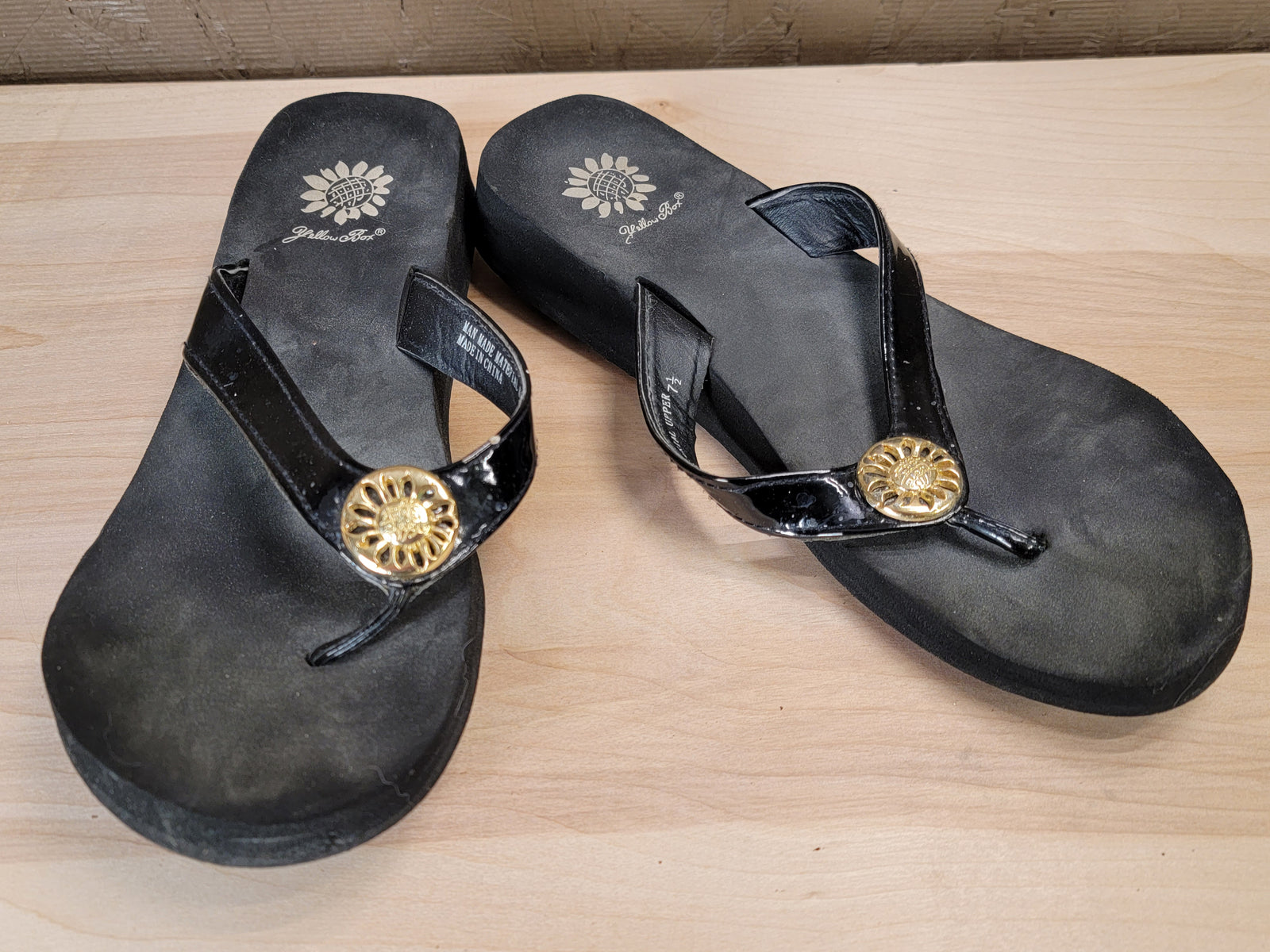 Black Patent YellowBox Flip Flops (7.5)