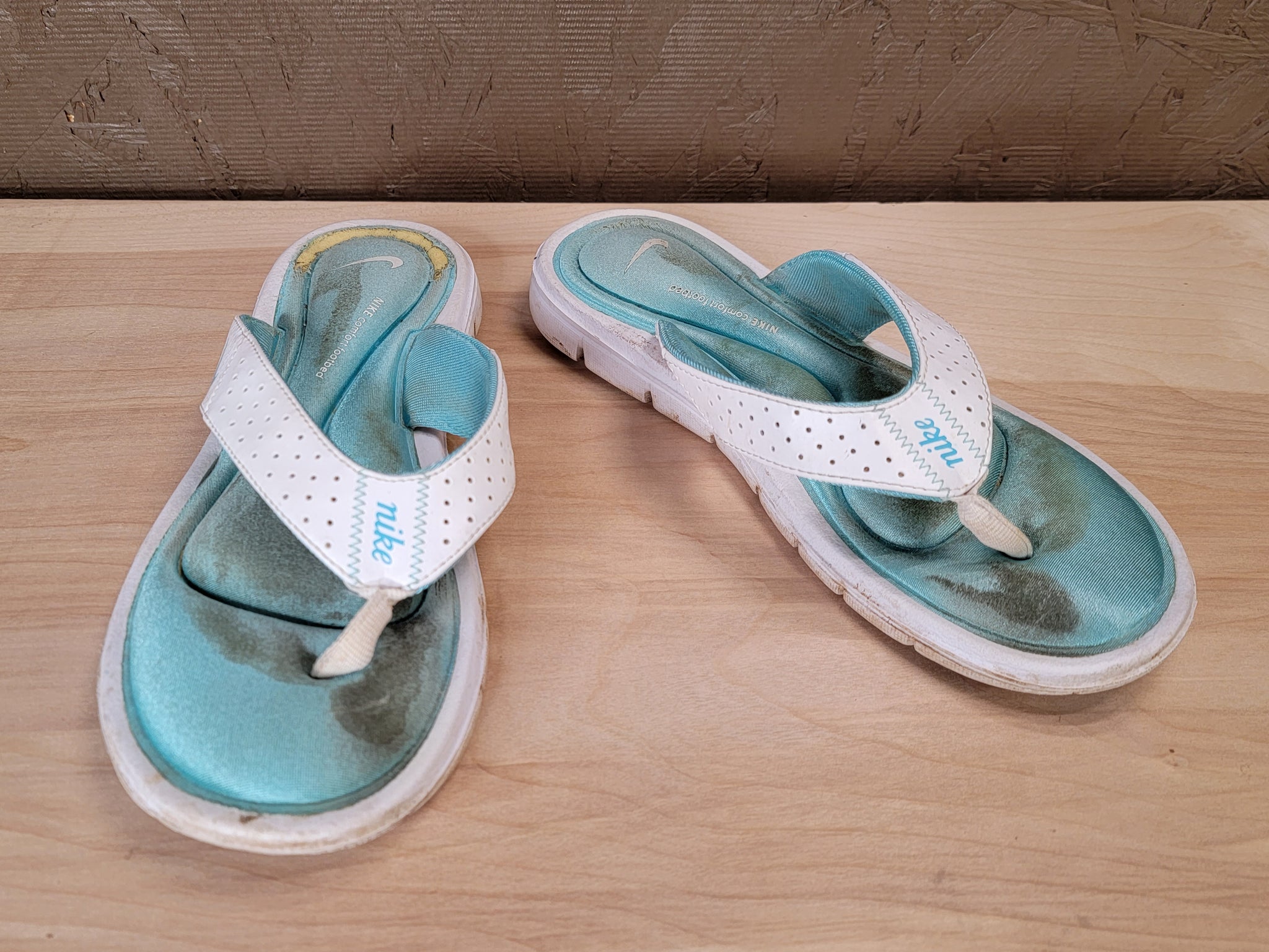 Nike Women's Comfort Thong Flip-Flops Sandals 8 - Walmart.com