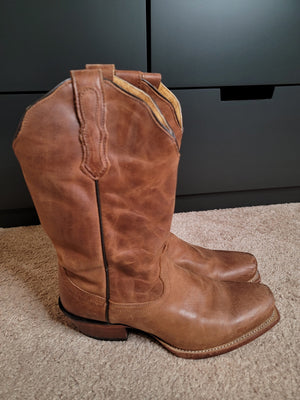 Size 7.5 Dirty Nocona Brown Cowgirl Boots