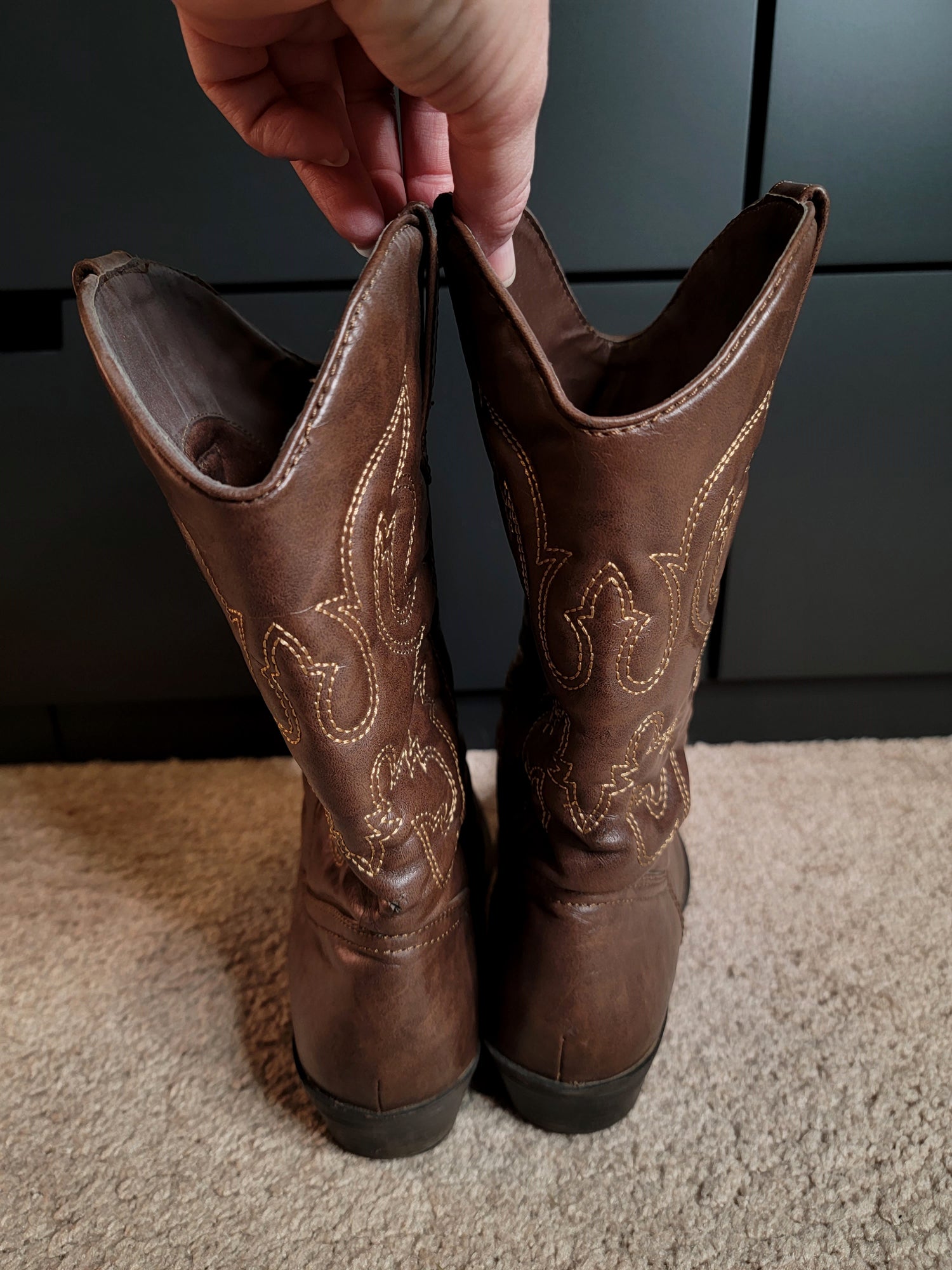 Size 8 Brown Steve Madden Cowgirl Boots