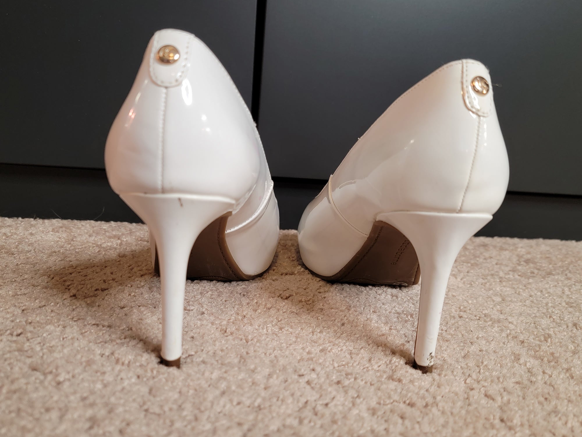 Size 7.5 White Patent Liz Claiborne Peep-Toe Stiletto Pumps